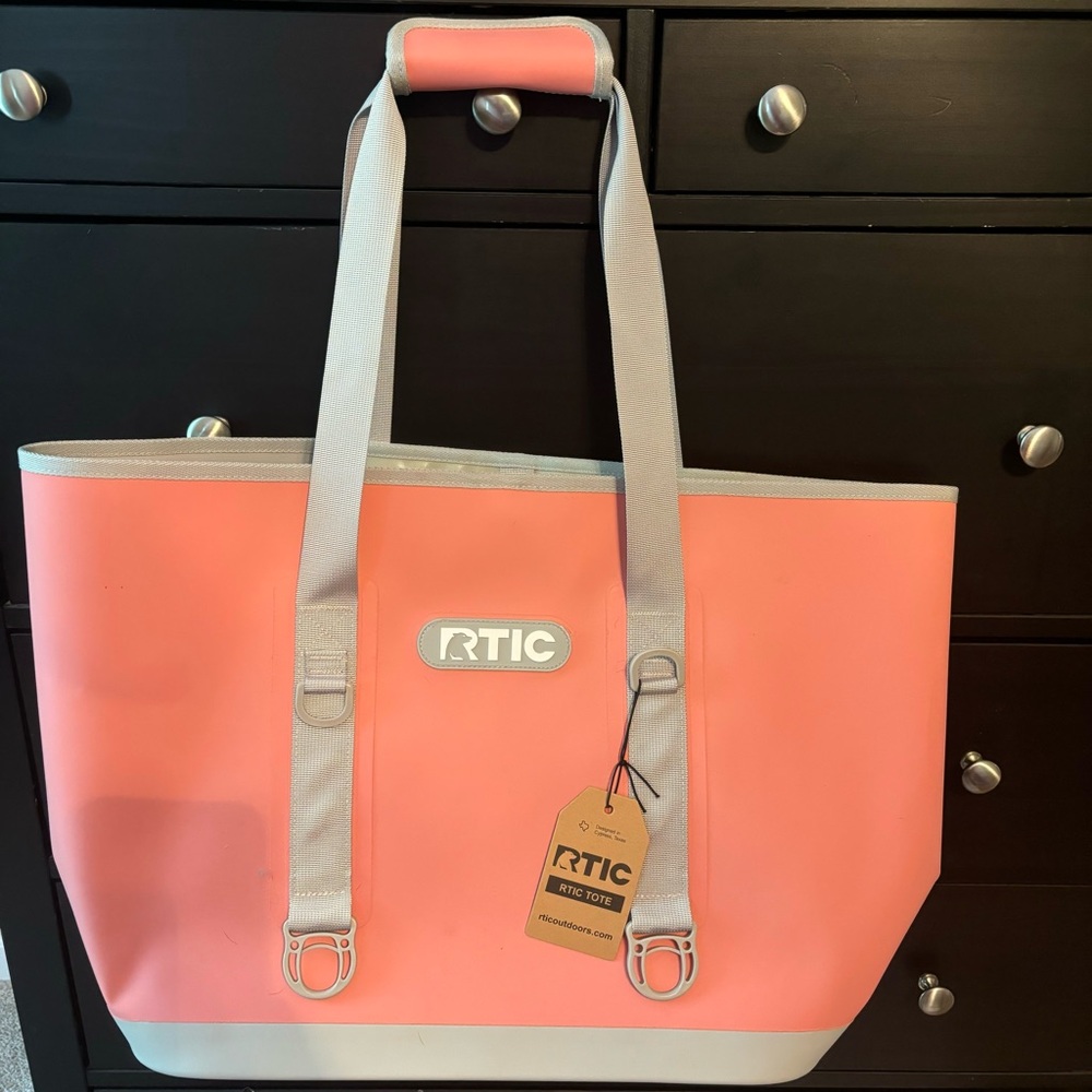 NWT RTIC Ultra Tough Tote Bag Peach Large